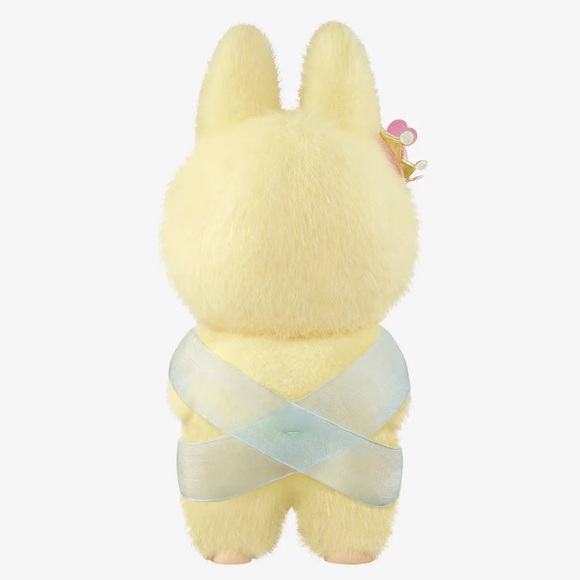 Pop Mart Let’s Checkmate Queen - Picture 3 of 11